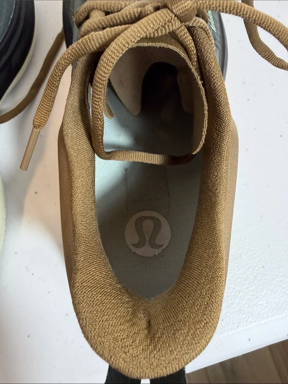 Lululemon Blissfeel Trail Women’s Running Shoe Style Number: W9EPZS